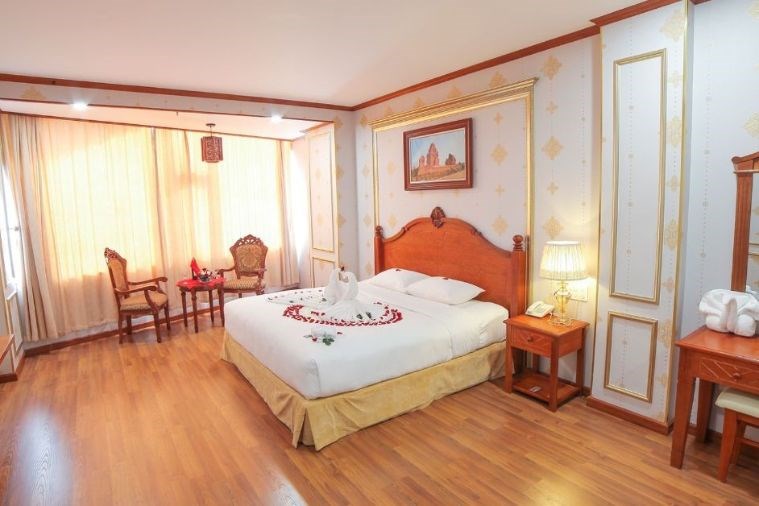 Hương Việt Hotel Quy Nhơn